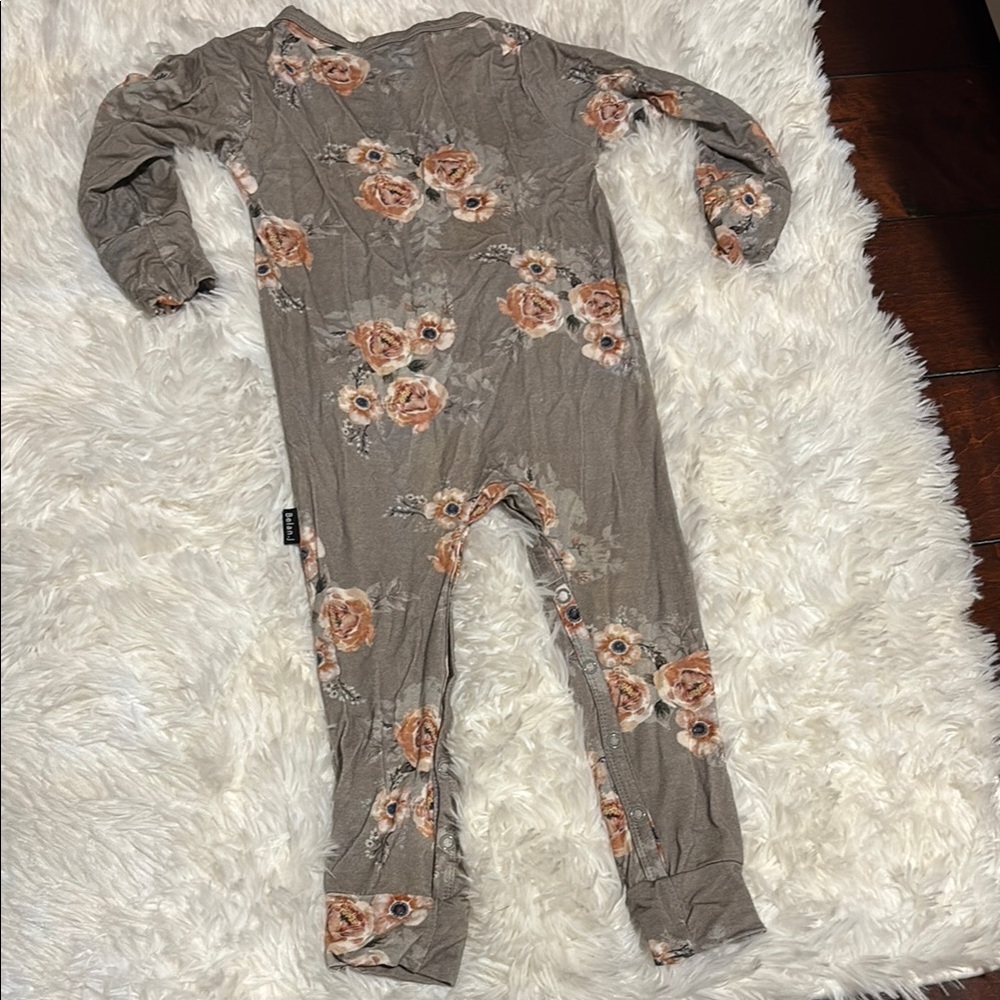 Belan J Floral Kids One Piece - Picture 5 of 5
